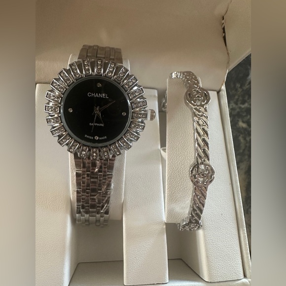 CHANEL Silver Tone Crystal-Accented Women's Watch with Matching Bracelet - Picture 5 of 17